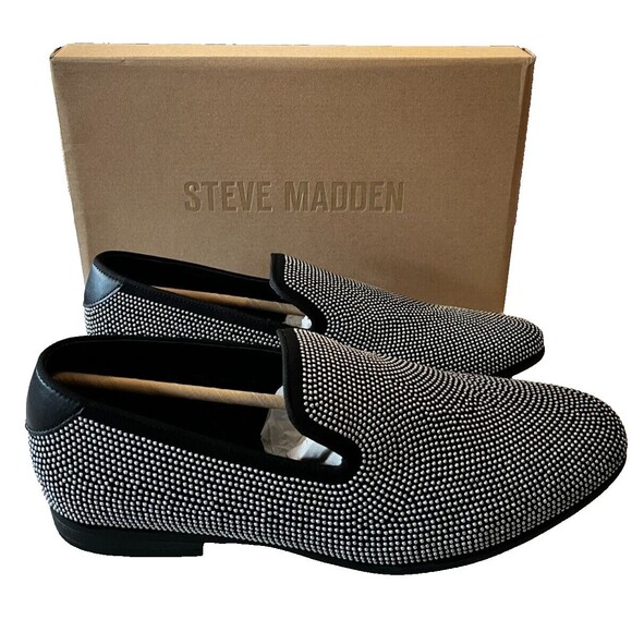 Steve Madden Mezmoryz Mens Stud Smoking Slipper Black Silver sz 9.5 NEW in Box - Picture 1 of 13